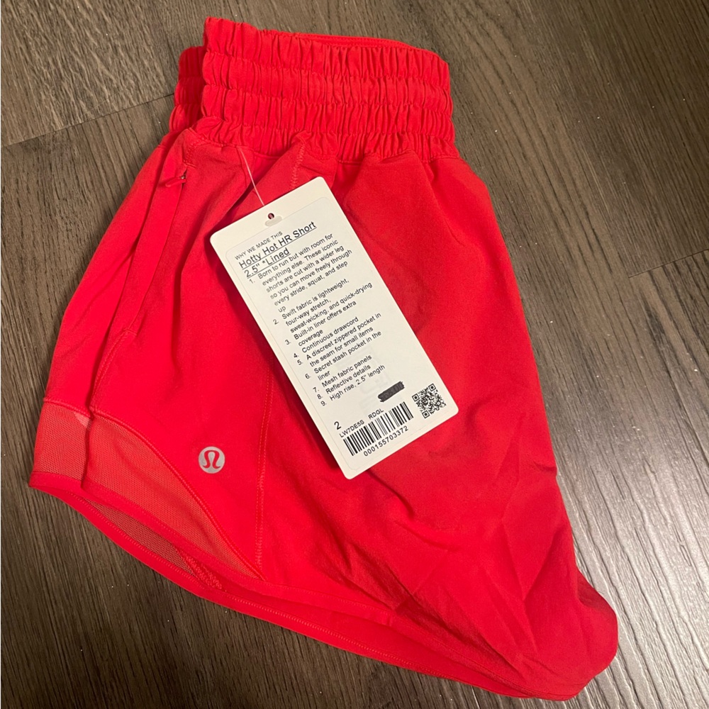 Hotty Hot HR Short 2.5” Lined Lululemon Shorts